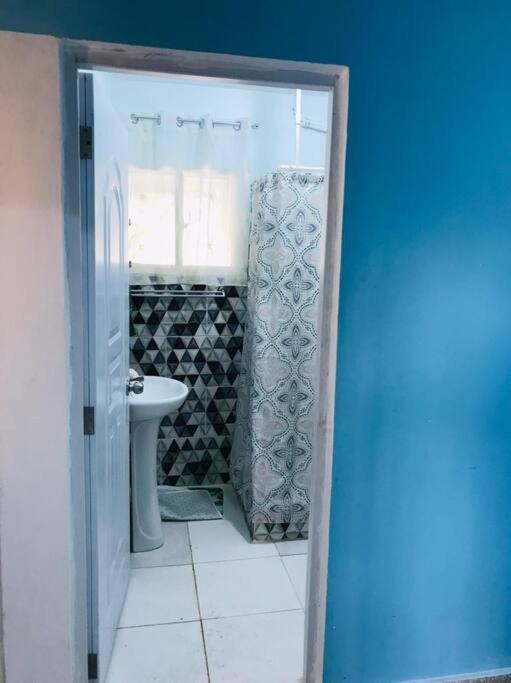 Apto 2Habitaciones Con Aire Y Vista Al Malecon De Samana Dış mekan fotoğraf